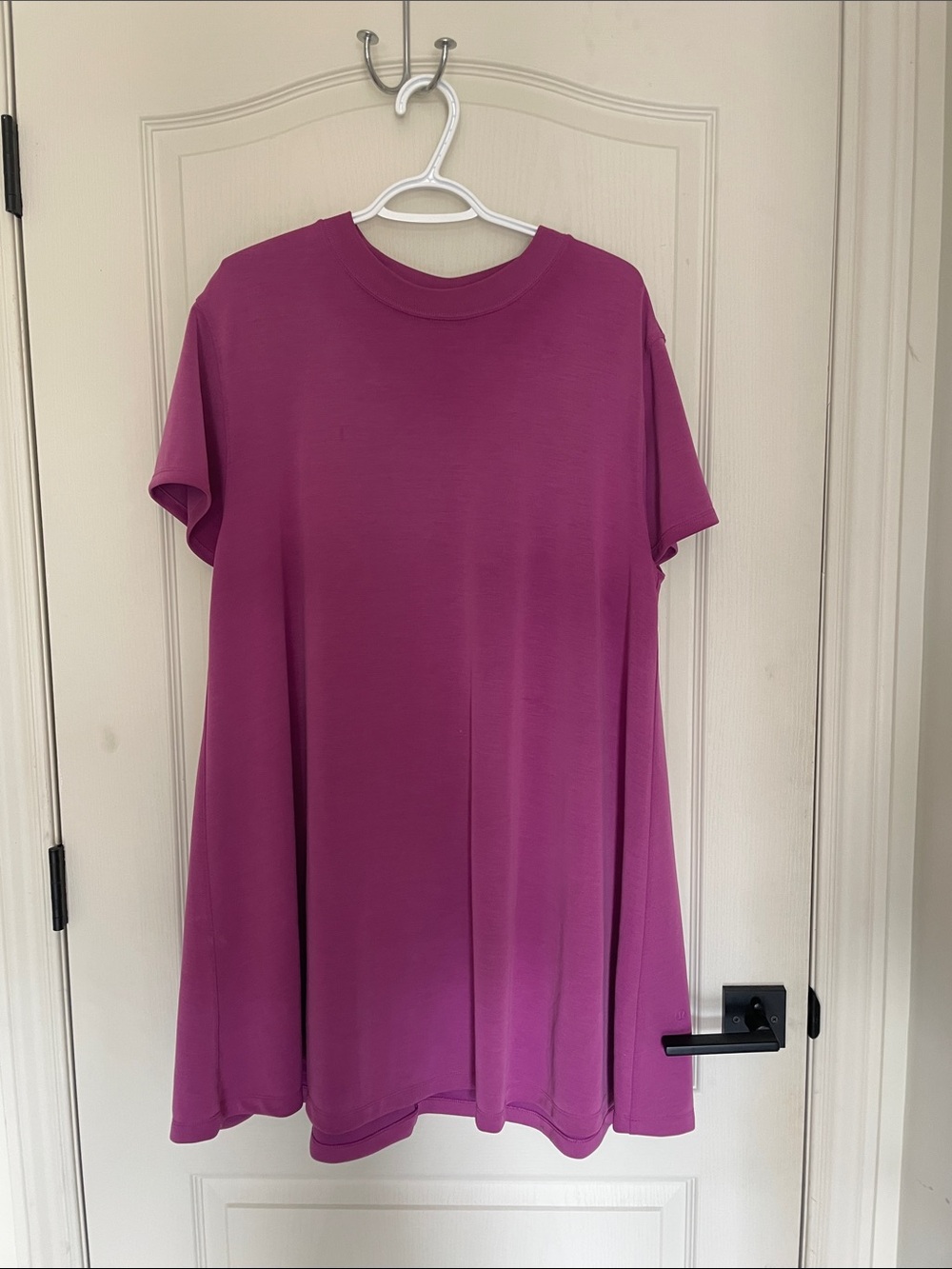 lululemon Women's Softstreme Mini T Shirt Dress Magenta Pink Size 6